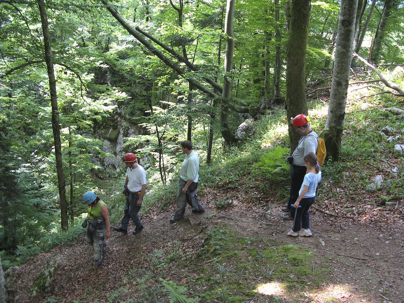 Ogled Planinskega polja in jam ob njem